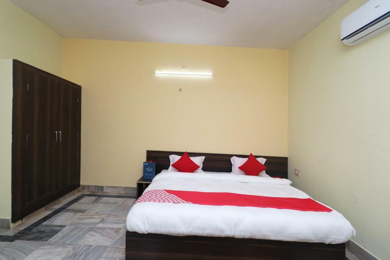 Oyo 35736 Shree Jagannath Lodge Puri Exterior foto