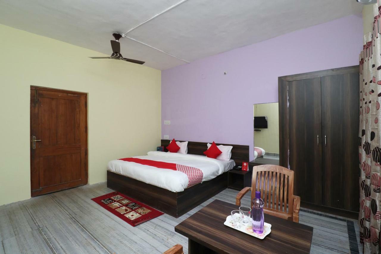 Oyo 35736 Shree Jagannath Lodge Puri Exterior foto