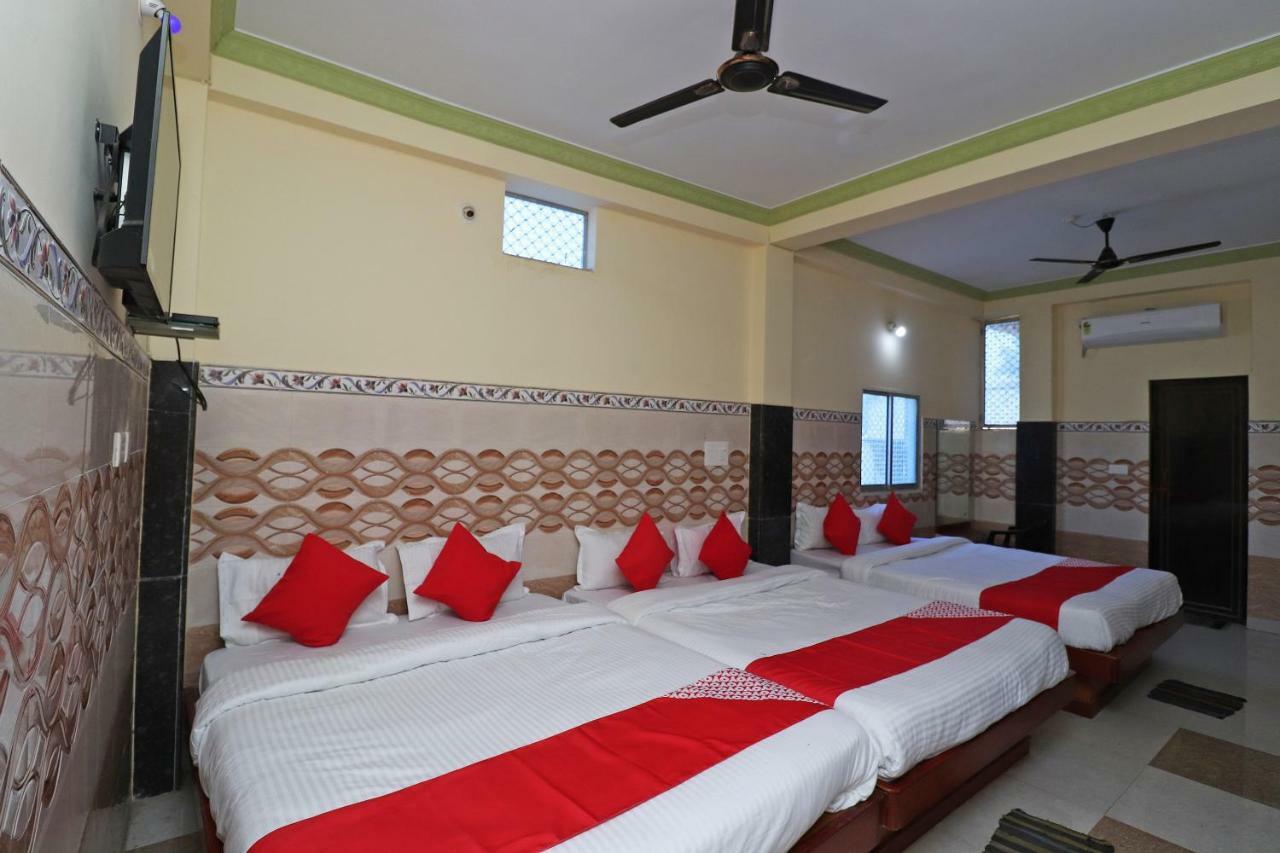 Oyo 35736 Shree Jagannath Lodge Puri Exterior foto