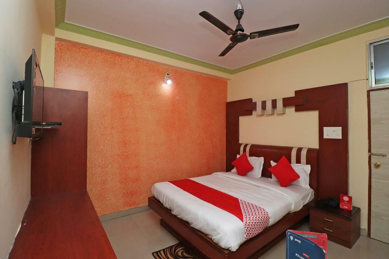 Oyo 35736 Shree Jagannath Lodge Puri Exterior foto